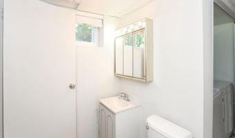 8401 BEECH TREE Rd, Bethesda, MD 20817
