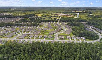 5367 Overland Dr, Biloxi, MS 39532