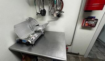 23 S Main St, Athens, ME 04912