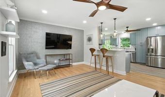 184 Cold Creek Dr, Alpharetta, GA 30009