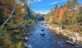 5 Wing Rd, Bethlehem, NH 03574