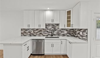 13817 Bromwich St, Arleta, CA 91331