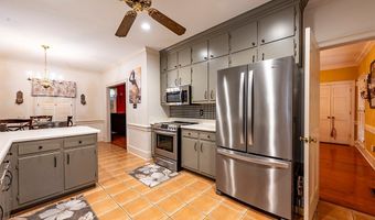 2714 Dover Ln, Albany, GA 31721