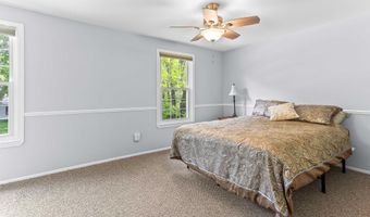 73959 Franklin Ln, Armada, MI 48005
