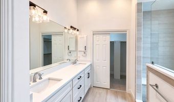 3867 Ridgelake Ct, Addison, TX 75001