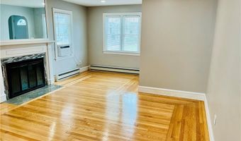 74 Leslie St, Cranston, RI 02910