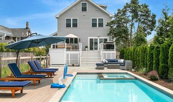 516 Club Dr, Bay Head, NJ 08742
