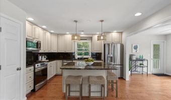 39 DUNE Rd, Bethany Beach, DE 19930