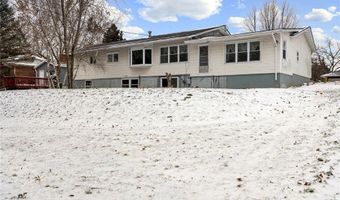 2010 11th Ave NE, Austin, MN 55912