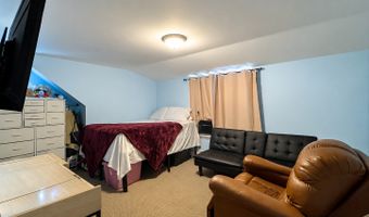 11 Belmont Cir, Danbury, CT 06810