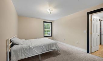32 Rapha Pl, Augusta, ME 04330