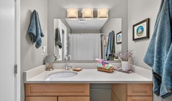 635 Chestnut St, Ashland, OR 97520