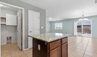 221 Burnage Ln, Alamogordo, NM 88310