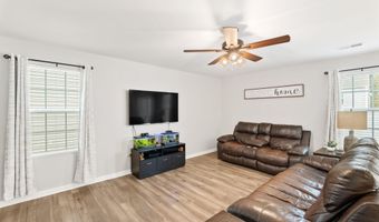 1929 Landrow Ln, Boiling Springs, SC 29316