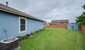 927 Jasara Cir, Baldwin City, KS 66006