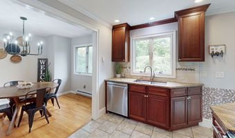 13 Birch Rd, Danbury, CT 06811