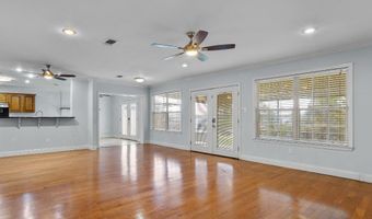 707 Holly Hills Dr, Biloxi, MS 39532