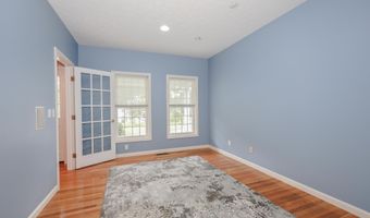 11 Mountain Rd, Bedford, NH 03110