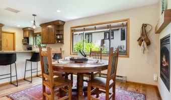 425 Deer Blvd B, Avon, CO 81620