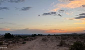 5540 W Ron Ln, Yucca, AZ 86438