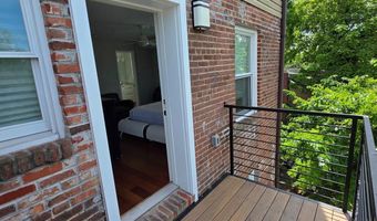 4106 GAULT Pl NE 5, Washington, DC 20019
