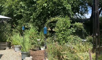 19325 Hill St, Anderson, CA 96007