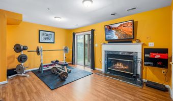 16012 EDGEVIEW Ter, Bowie, MD 20716