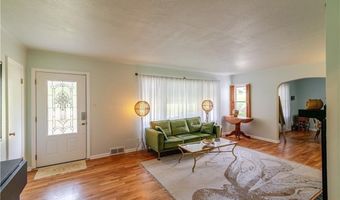 1706 N 2nd St, Atchison, KS 66002