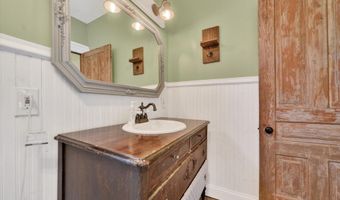 13550 Devereaux Rd, Albion, MI 49224