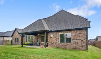 1010 Huntleigh Dr, Bentonville, AR 72713