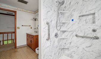 111 Daisy Cir, Bristol, CT 06010