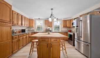 5 Piney Rd, Brookfield, NH 03872