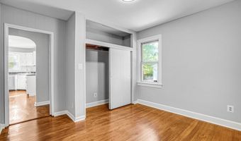 8230 GREGORY Dr, Alexandria, VA 22309