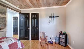 122 Shake Rag Cir NW, Adairsville, GA 30103