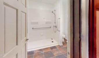 202 Bell Ave, Altoona, PA 16602