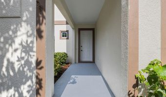 6909 OLD BENTON Dr, Apollo Beach, FL 33572