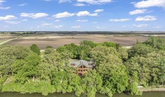 1011 Hwy 15, Armstrong, IA 50514