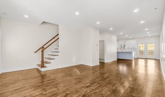 92 Lincoln Ave, Bridgeport, CT 06606