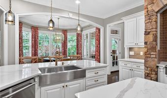 4571 Oglethorpe Loop NW, Acworth, GA 30101