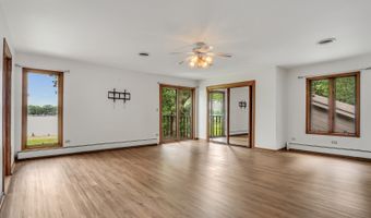 22806 W Loon Lake Blvd, Antioch, IL 60002