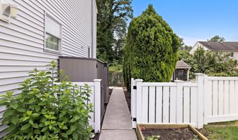 111 E Lincoln Ave, Atlantic Highlands, NJ 07716
