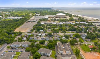 174 Briarfield Ave, Biloxi, MS 39531