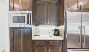 616 2nd St, Bentonville, AR 72712