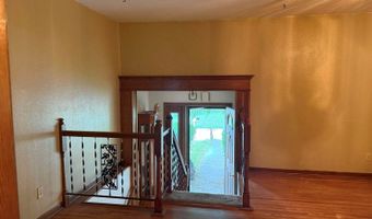 540 S 8th St, Akron, IA 51001