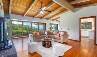 2114- B KAIWIKI Rd, Hilo, HI 96720