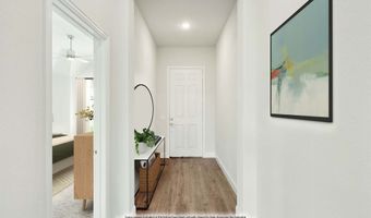 215 Navajo Trl, Alvarado, TX 76009