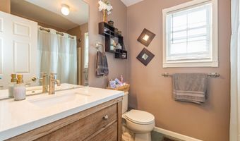 91 Nutmeg Rd, Aberdeen, NJ 07747