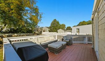 29 Dix Ave, Johnston, RI 02919