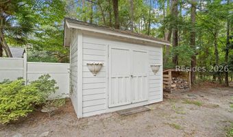 60 Thomas Sumter St, Beaufort, SC 29907