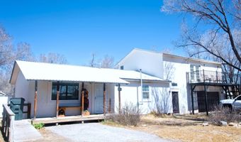 404 408 W 3rd St, Capitan, NM 88316